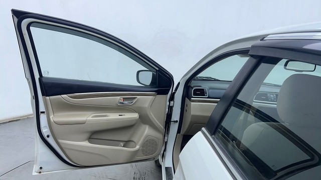 Second-hand 2023 Maruti Suzuki Ciaz 1.4 Alpha for sale in Hyderabad-30