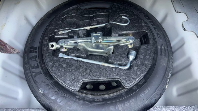 Second-hand 2023 Maruti Suzuki Ciaz 1.4 Alpha for sale in Hyderabad-21