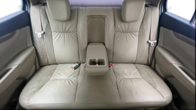 Second-hand 2023 Maruti Suzuki Ciaz 1.4 Alpha for sale in Hyderabad-32