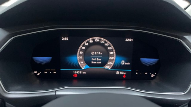 Second-hand 2022 Volkswagen Taigun 1.0 Topline for sale in Hyderabad-13