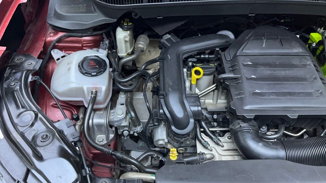 Second-hand 2022 Volkswagen Taigun 1.0 Topline for sale in Hyderabad-31