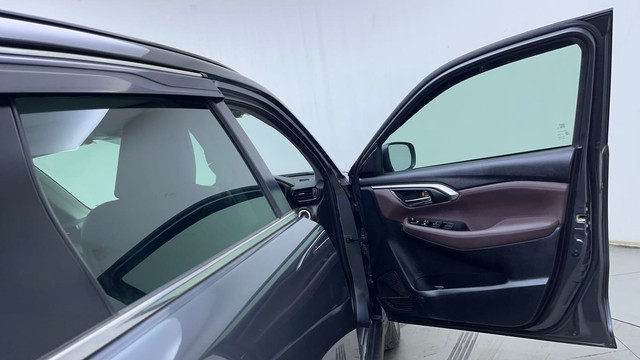 Second-hand 2022 Maruti Suzuki Grand Vitara Alpha BSVI for sale in Hyderabad-16