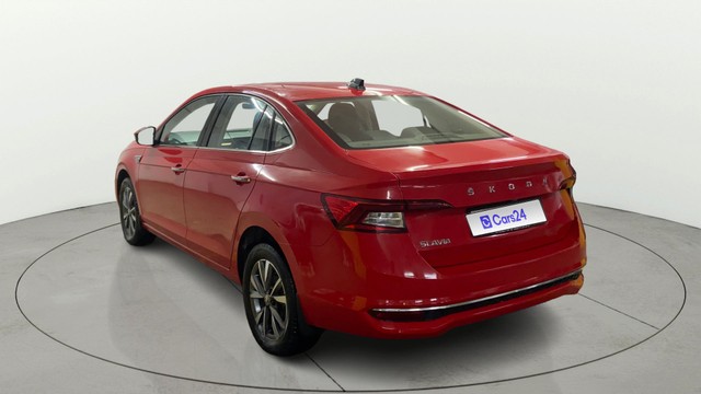 Skoda Slavia 1.0 TSI Style AT BSVI Second-hand 2022 Skoda Slavia 1.0 TSI Style AT BSVI for sale in Surat-16
