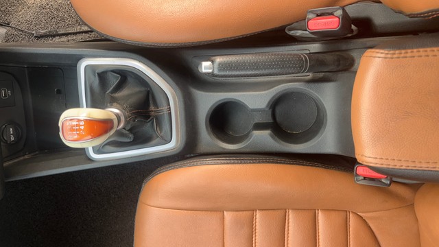 Second-hand 2018 Hyundai Creta 1.6 SX Dual Tone Diesel for sale in Coimbatore-23