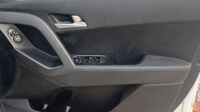 Second-hand 2018 Hyundai Creta 1.6 SX Dual Tone Diesel for sale in Coimbatore-7