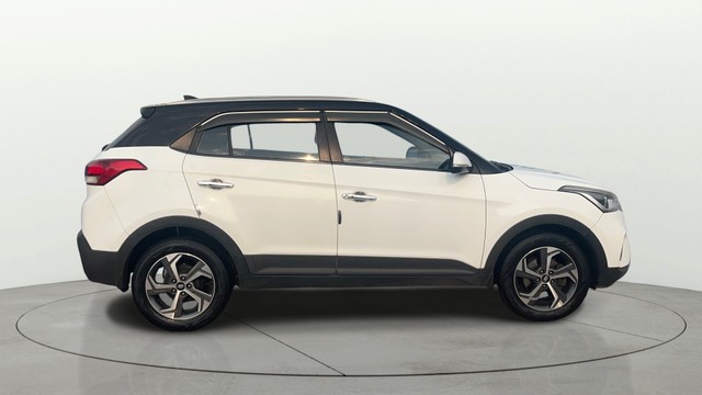 Second-hand 2018 Hyundai Creta 1.6 SX Dual Tone Diesel for sale in Coimbatore-13