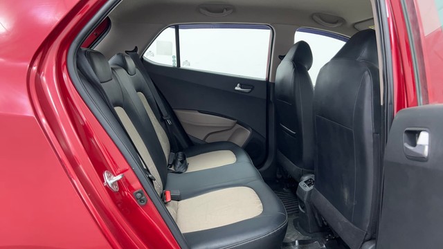 Second-hand 2018 Hyundai Grand i10 1.2 Kappa Sportz Option AT for sale in Pune-25