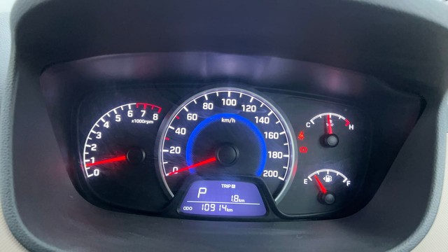 Second-hand 2018 Hyundai Grand i10 1.2 Kappa Sportz Option AT for sale in Pune-13