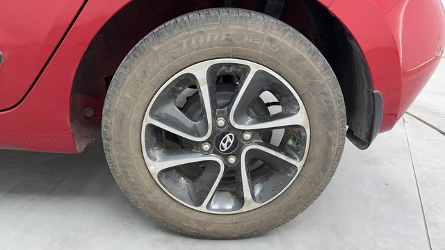 Second-hand 2018 Hyundai Grand i10 1.2 Kappa Sportz Option AT for sale in Pune-19