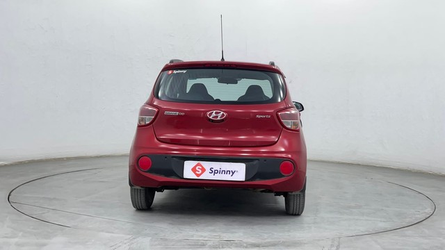 Second-hand 2018 Hyundai Grand i10 1.2 Kappa Sportz Option AT for sale in Pune-4