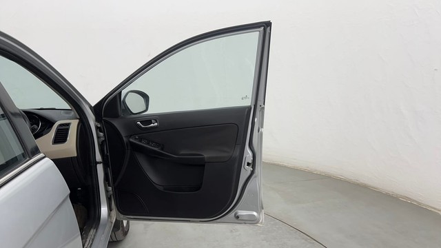 Second-hand 2016 Tata Zest Revotron 1.2 XT for sale in Pune-16