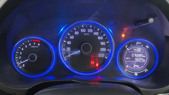 Second-hand 2016 Honda City V MT for sale in Pune-13