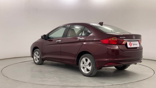 Second-hand 2016 Honda City V MT for sale in Pune-5