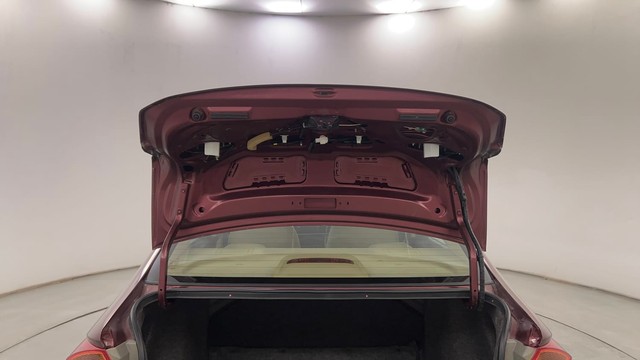 Second-hand 2016 Honda City V MT for sale in Pune-38