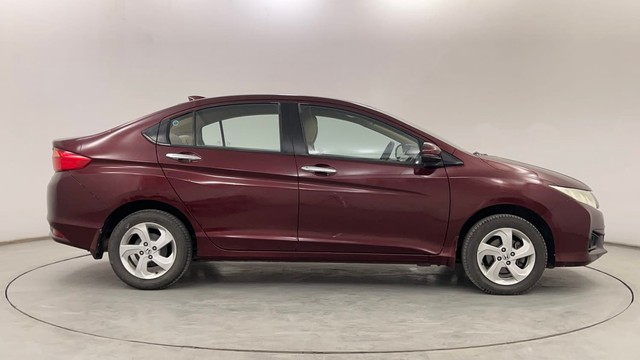 Second-hand 2016 Honda City V MT for sale in Pune-2