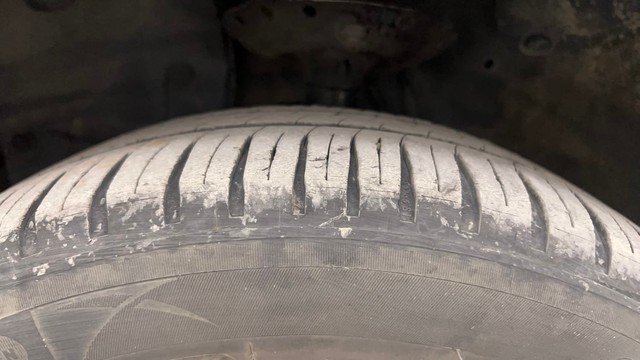 Second-hand 2016 Honda City V MT for sale in Pune-30