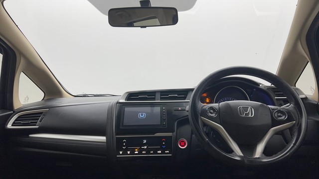 Second-hand 2021 Honda Jazz VX for sale in Kolkata-11