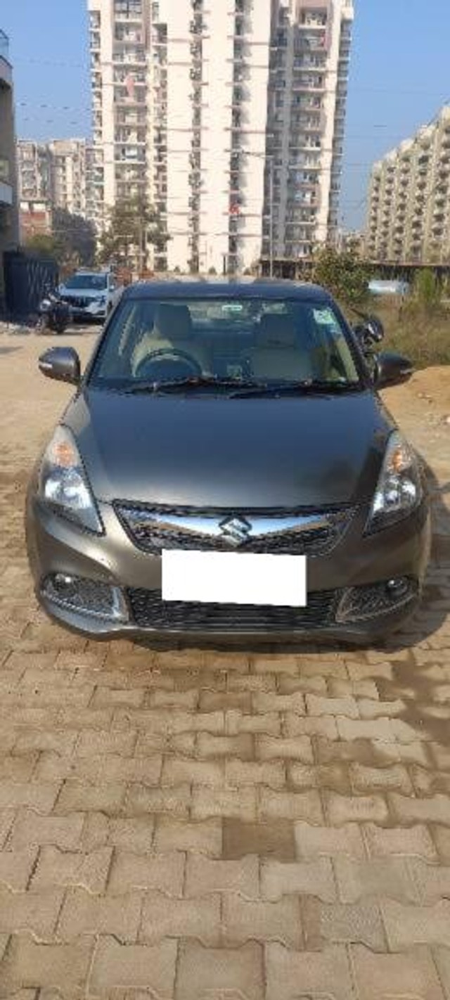 Second-hand 2015 Maruti Suzuki Swift Dzire ZXI for sale in Zirakpur-0