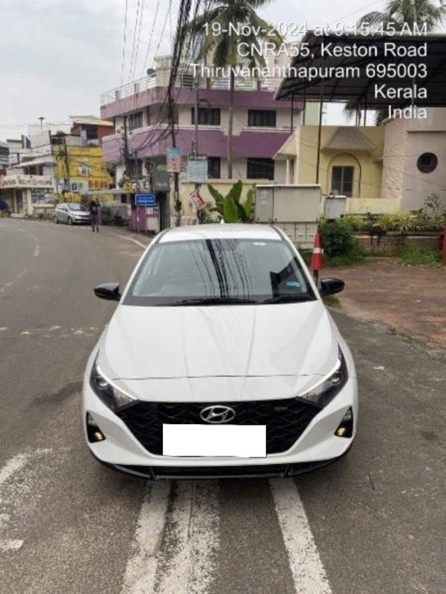 Second-hand 2022 Hyundai i20 Sportz Turbo DCT BSVI for sale in Thiruvananthapuram-4