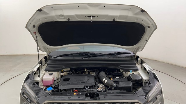 Second-hand 2024 Hyundai Alcazar Platinum AE 7Str Diesel for sale in Thane-8