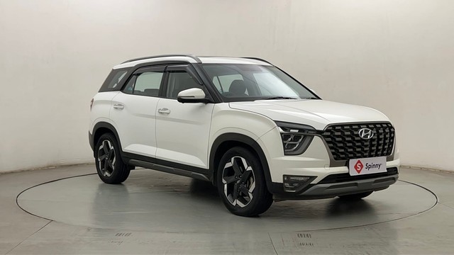 Second-hand 2024 Hyundai Alcazar Platinum AE 7Str Diesel for sale in Thane-1