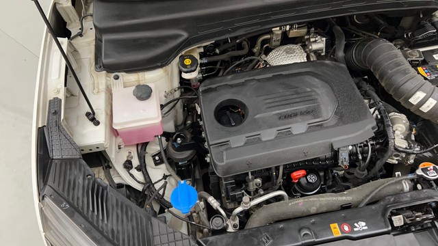 Second-hand 2024 Hyundai Alcazar Platinum AE 7Str Diesel for sale in Thane-35