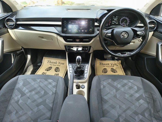 Second-hand 2023 Skoda Slavia 1.0 TSI Ambition AT for sale in Coimbatore-6