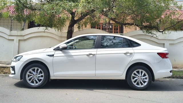 Second-hand 2023 Skoda Slavia 1.0 TSI Ambition AT for sale in Coimbatore-3