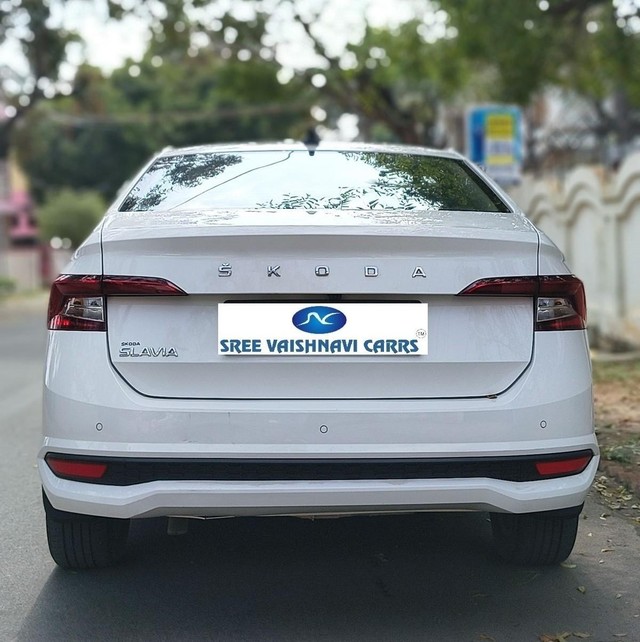 Second-hand 2023 Skoda Slavia 1.0 TSI Ambition AT for sale in Coimbatore-2
