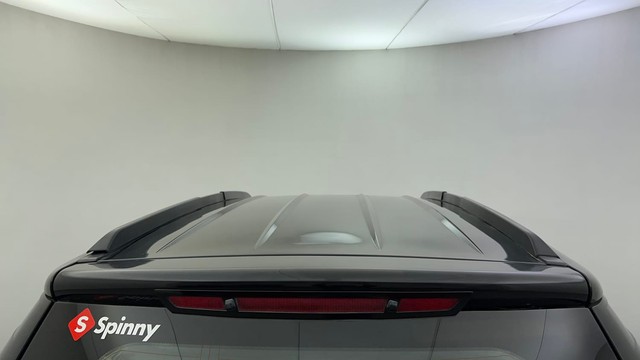 Second-hand 2016 Mahindra XUV500 W5 for sale in Ahmedabad-22