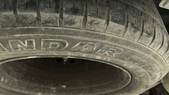 Second-hand 2016 Mahindra XUV500 W5 for sale in Ahmedabad-21