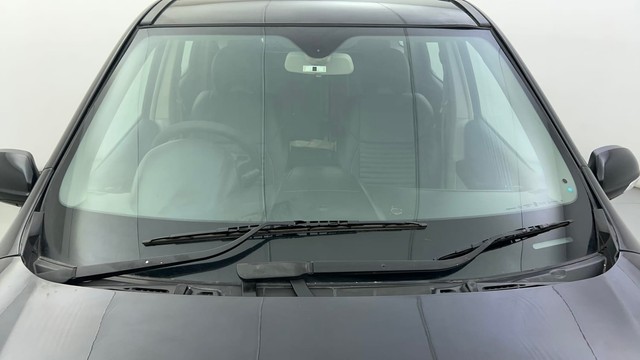 Second-hand 2016 Mahindra XUV500 W5 for sale in Ahmedabad-10