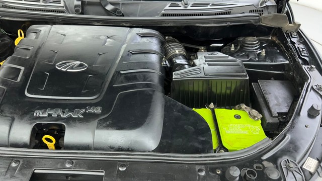 Second-hand 2016 Mahindra XUV500 W5 for sale in Ahmedabad-26