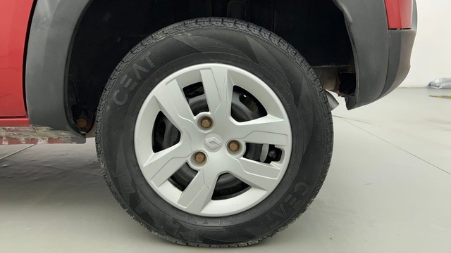 Second-hand 2016 Renault KWID RXT for sale in Ahmedabad-19