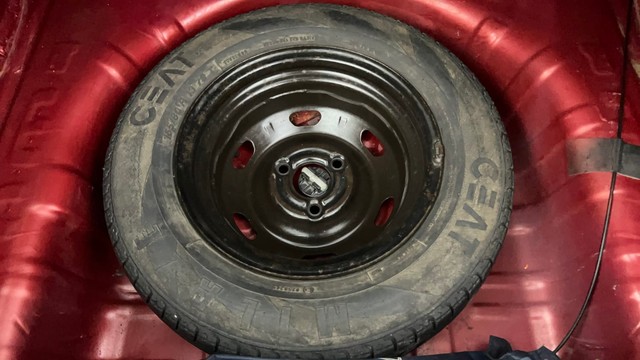 Second-hand 2016 Renault KWID RXT for sale in Ahmedabad-21