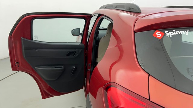 Second-hand 2016 Renault KWID RXT for sale in Ahmedabad-36