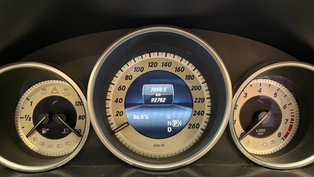 Second-hand 2015 Mercedes-Benz E-Class E 200 CGI for sale in Mumbai-8