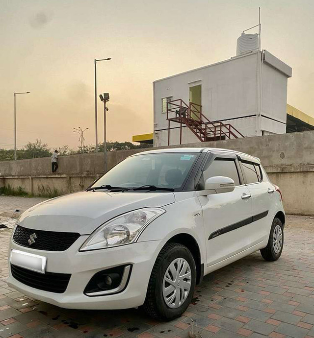 Second-hand 2015 Maruti Suzuki Swift VXI Optional for sale in Nagpur-4