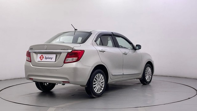 Second-hand 2018 Maruti Suzuki Dzire ZXI for sale in Ahmedabad-3