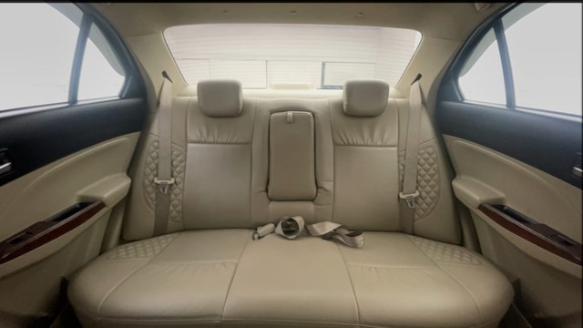 Second-hand 2018 Maruti Suzuki Dzire ZXI for sale in Ahmedabad-31