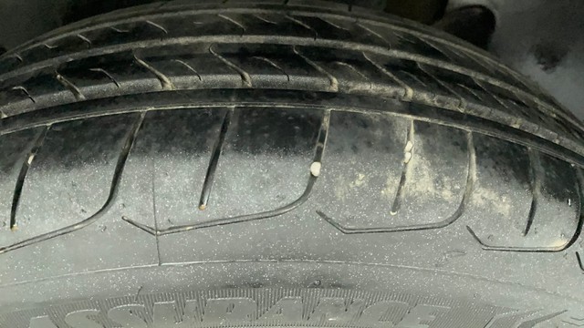 Second-hand 2018 Maruti Suzuki Dzire ZXI for sale in Ahmedabad-25