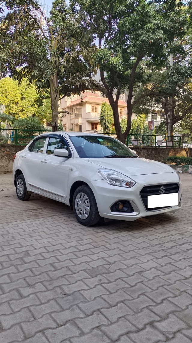 Second-hand 2023 Maruti Suzuki Swift Dzire Tour S CNG for sale in New Delhi-3