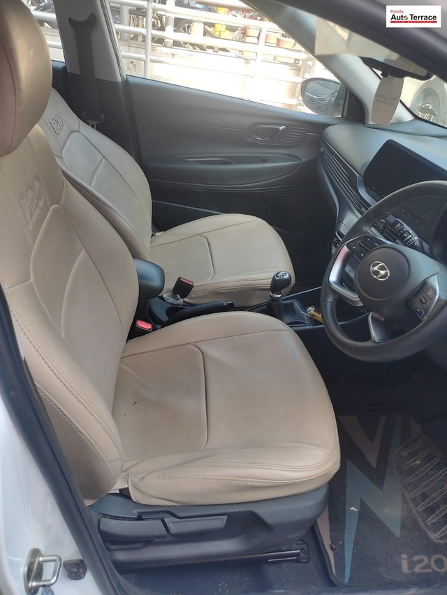 Hyundai i20 Asta 1.2 Second-hand 2020 Hyundai i20 Asta 1.2 for sale in New Delhi-8
