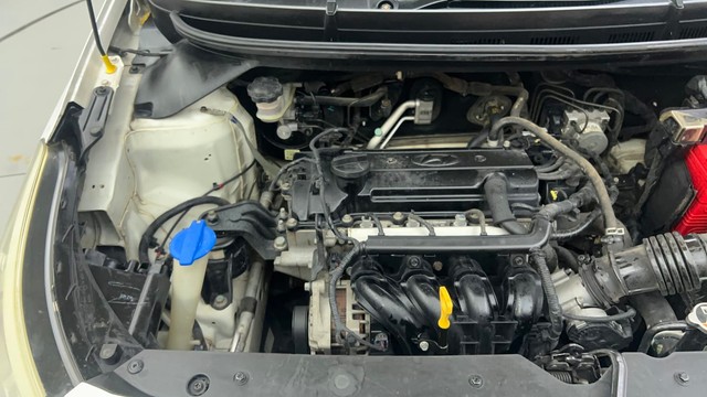 Second-hand 2015 Hyundai i20 Sportz 1.2 for sale in Ahmedabad-28