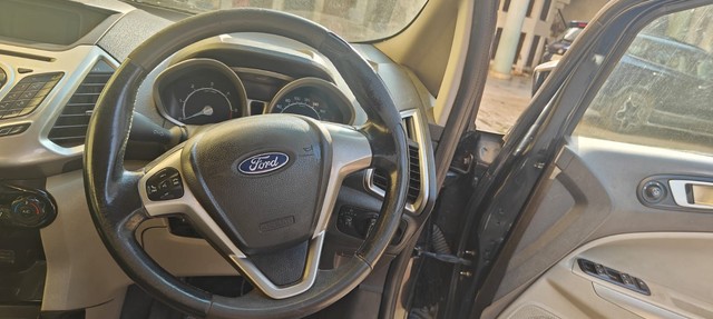 Second-hand 2014 Ford Ecosport 1.5 DV5 MT Titanium for sale in Lucknow-11