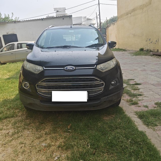 Second-hand 2014 Ford Ecosport 1.5 DV5 MT Titanium for sale in Lucknow-6