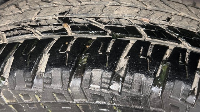 Second-hand 2016 Toyota Innova Crysta 2.4 GX AT 8 STR for sale in Chandigarh-37