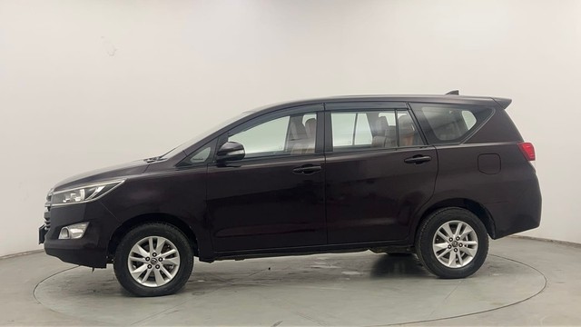 Second-hand 2016 Toyota Innova Crysta 2.4 GX AT 8 STR for sale in Chandigarh-6