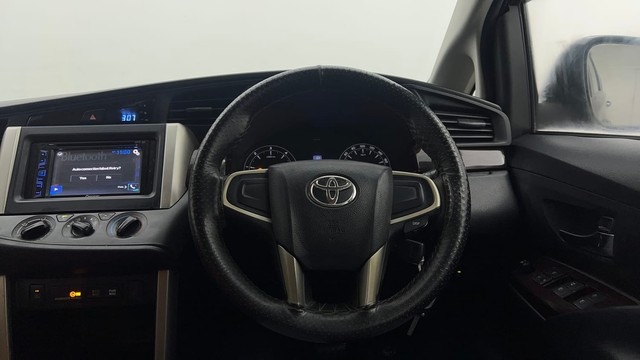 Second-hand 2016 Toyota Innova Crysta 2.4 GX AT 8 STR for sale in Chandigarh-33