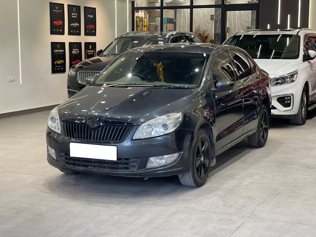 Second-hand 2016 Skoda Rapid 1.6 MPI Style BSIV for sale in Hyderabad-3